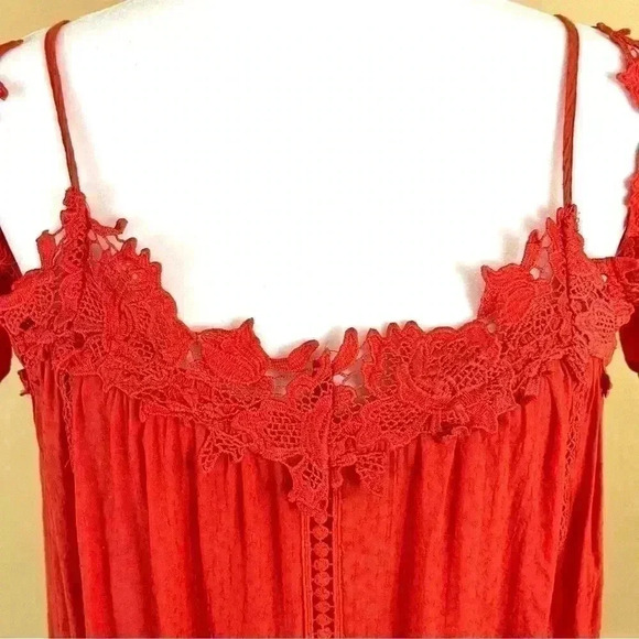 Miss Me Cold Shoulder Lace Trim Cropped Fit & Flare Blouse Top Size S - Picture 8 of 12